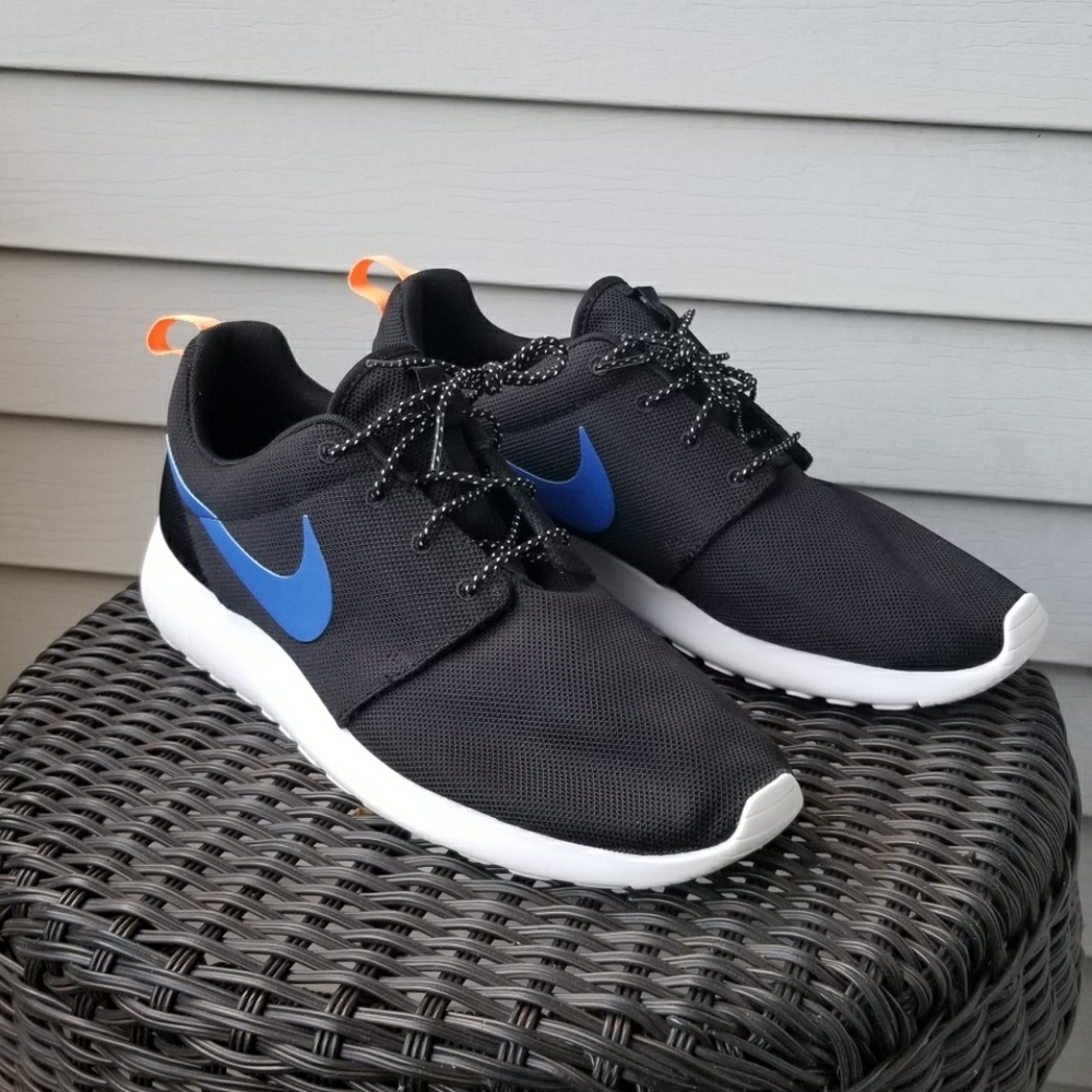 Nike Roshe One
Shoes